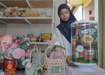 Hampers tabung.