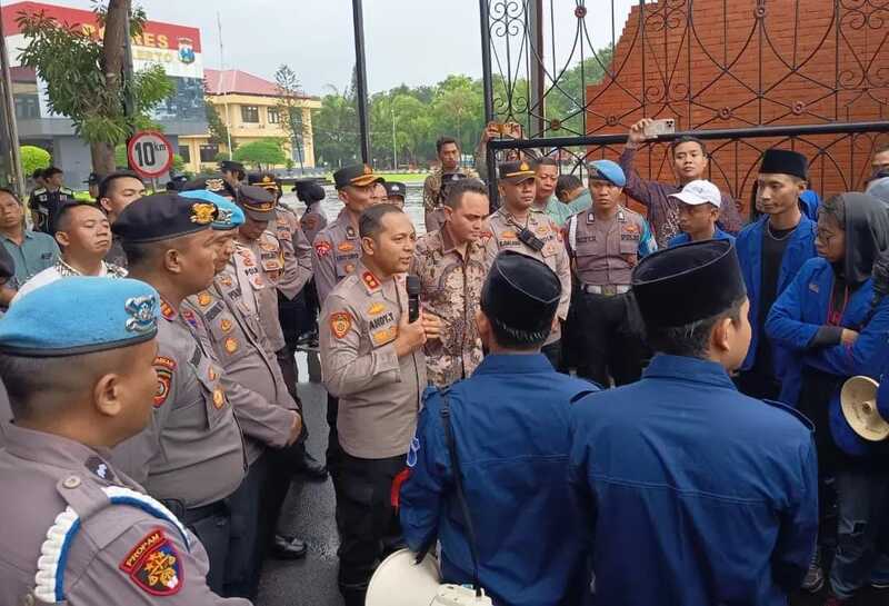 Pasca Demo, Kapolres Mojokerto Tanggapi Desakan Mahasiswa Usut Kasus Tambang Ilegal 1 Tambang ilegal.