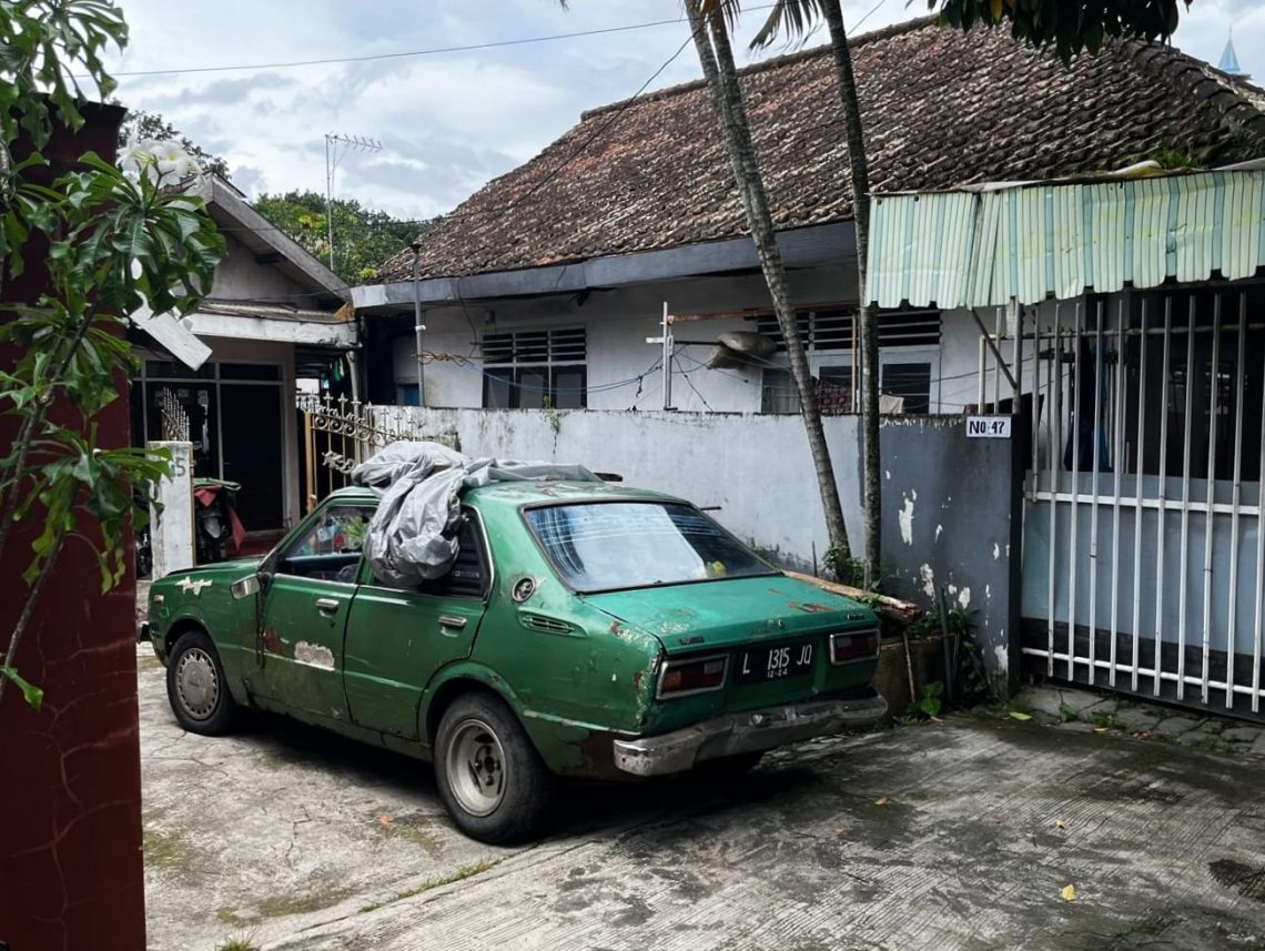 Kakek di Malang 2 Tahun Hidup di Mobil Orang