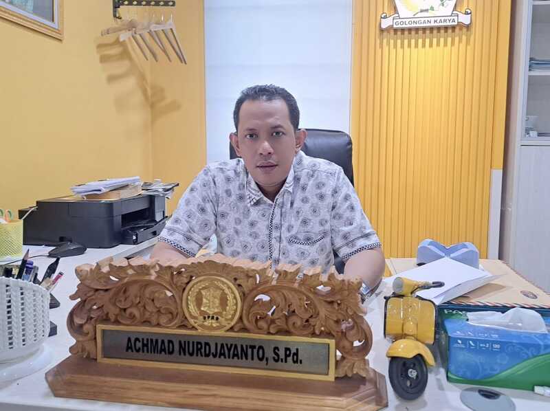 DPRD Surabaya Soroti Infrastruktur Tambak Lumpang: Jalan Tanah Rusak Parah di Tengah Kota 1 DPRD Surabaya.