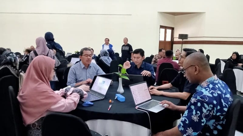 Finalisasi Review Proposal Penelitian, LPPM UM Akurasi Riset Terbaik Layak Didanai Non APBN 1 LPPM UM.