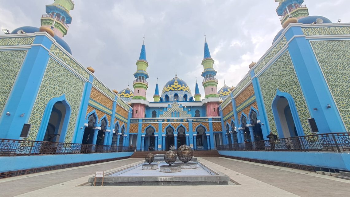 5 Wisata Religi di Tuban Wajib Dikunjungi, Pilihan Menenangkan Hati saat Libur Lebaran 1 Wisata religi di Tuban.