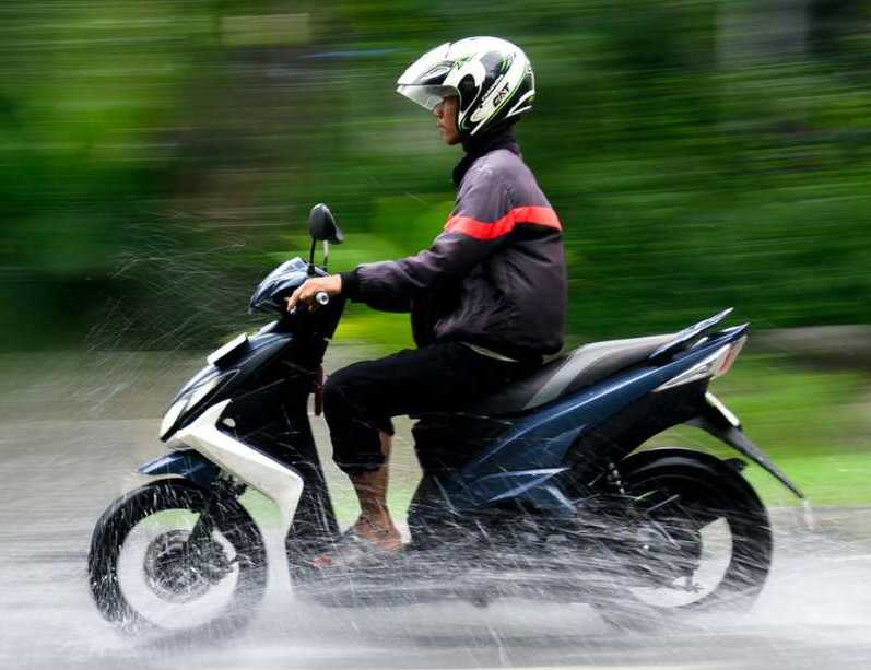 Mudik Aman, Keluarga Bahagia: Tips Berkendara dari Kasat Lantas Tuban 1 Tips berkendara.