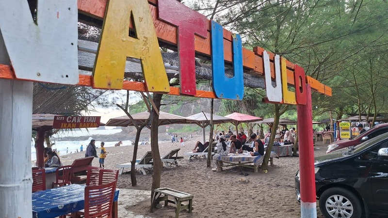Pantai Papuma.