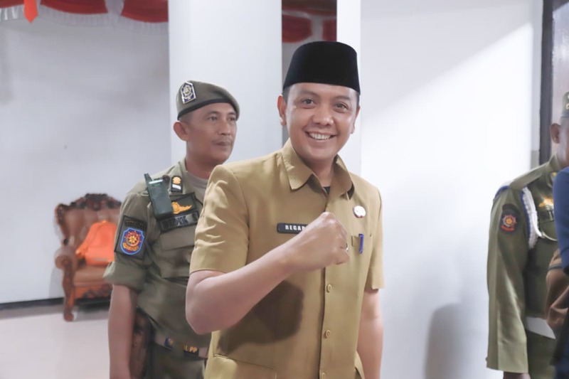 Bunga Desaku di Jember.