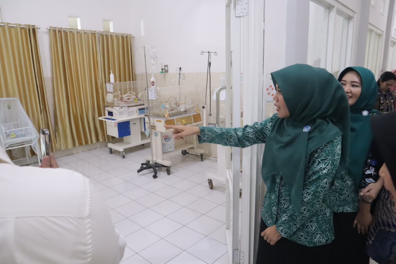 Gus Fawait: Optimalisasi UHC Jadi Kunci Tekan Angka Kematian Ibu dan Stunting di Jember 2 UHC