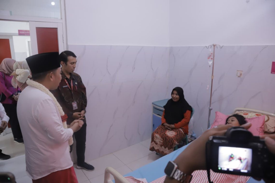 Gus Fawait: Optimalisasi UHC Jadi Kunci Tekan Angka Kematian Ibu dan Stunting di Jember 1 UHC