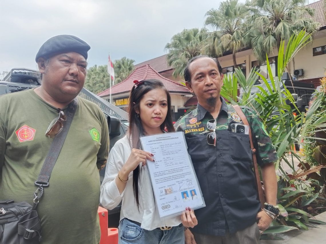 Pernikahan Palsu di Malang! Mempelai Perempuan Histeris Saat Malam Pertama Tahu Suaminya Ternyata Perempuan 1 Pernikahan Palsu di Malang