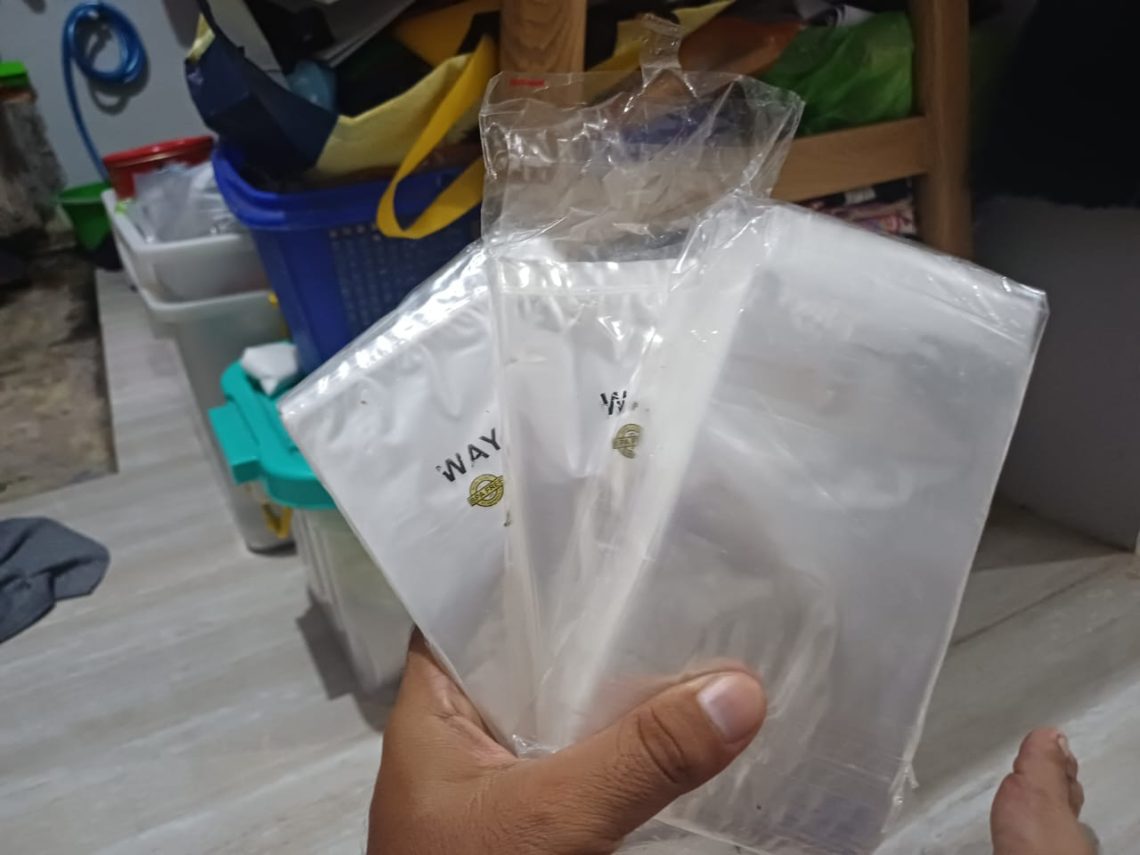 Kenaikan Harga Plastik Bikin UMKM Dilemma, Ini Kata Anggota DPRD Jatim 1 Harga Plastik