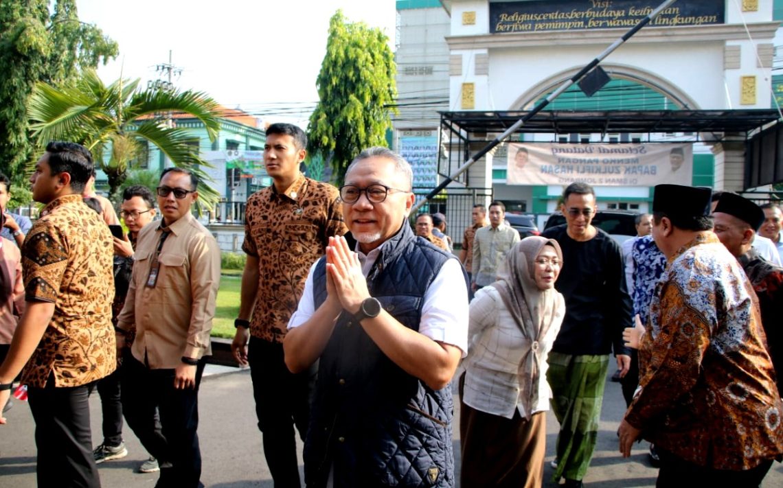 Zulkifli Hasan: Anak-Anak Banyak yang Protes Karena Belum Kebagian MBG 5 Zulkifli Hasan