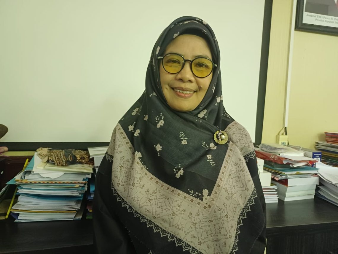 DPRD Kota Surabaya Mulai Bahas Sanksi Pembuang Sampah 1 DPRD Kota Surabaya