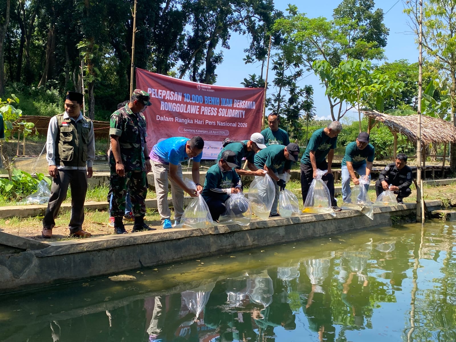 RPS Tuban Gaungkan Gerakan Jaga Alam Dengan Tanam Ribuan Pohon dan Tebar 10 Ribu Benih Ikan 3 RPS Tuban