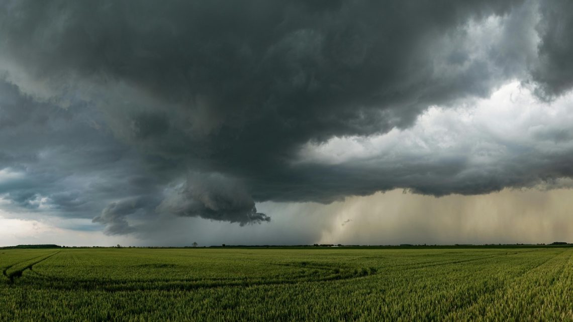Awan Cumulonimbus Picu Hujan Lokal dan Hadirkan Cuaca di Jatim Dominasi Berawan 1 Cuaca di Jatim