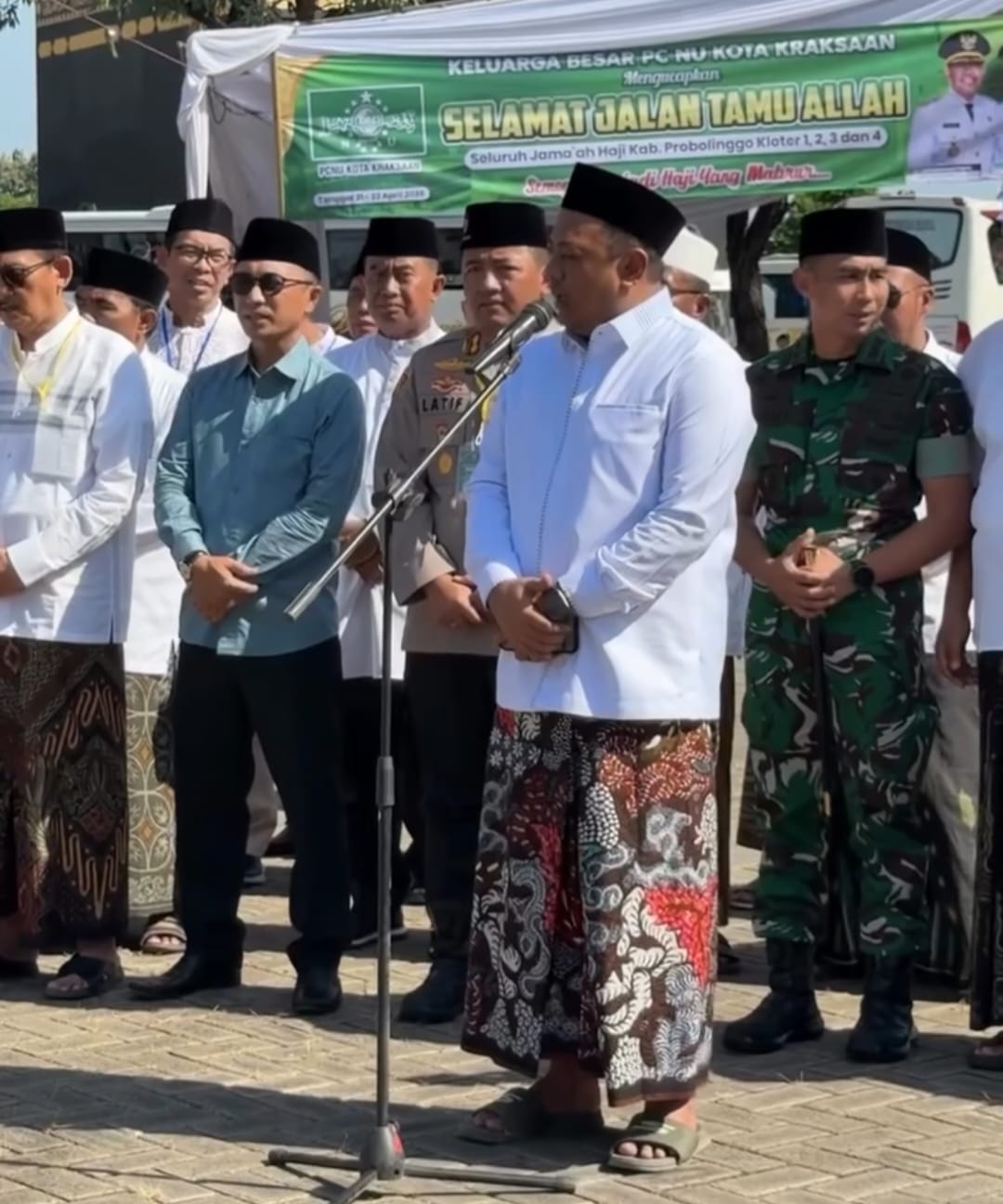 752 Jemaah Haji Probolinggo Diberangkatkan dari Wisata Religi Miniatur Ka’bah 3 Jemaah haji Probolinggo