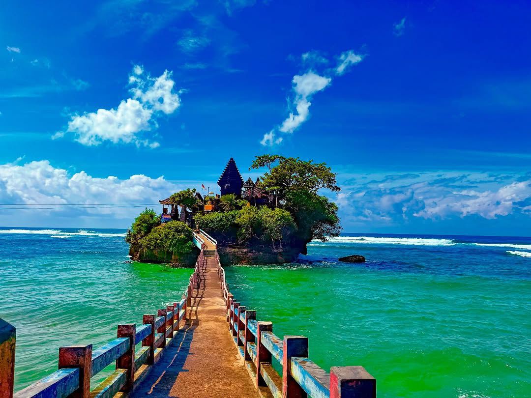 Destinasi Pantai di Malang