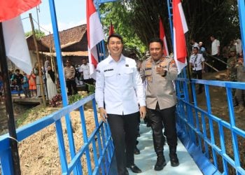 Jembatan Merah Putih