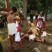 Jumat Agung, Ratusan Jemaat GKJW di Mojokerto Kali Pertama Aksi Teaterikal Keliling Kampung 9 GKJW di Mojokerto.