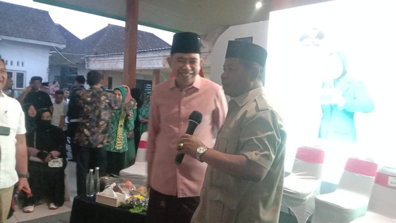 Kunjungi Desa Lampeji, Gus Fawait Tegaskan Pembangunan Jember Tak Boleh Didominasi Para Elite 1 Gus Fawait.