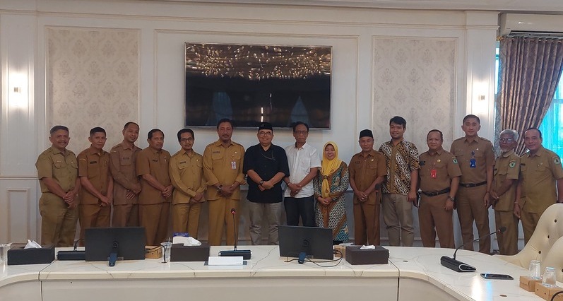 LPPM UM dan UNESA.