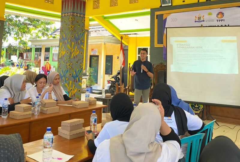 Pelatihan warga Ring 1 Tuban.