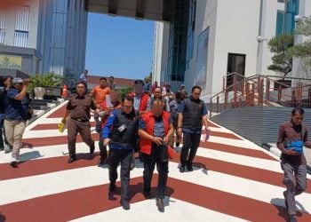 Kadis ESDM Jatim dan 2 Pejabat Jadi Tersangka Dugaan Korupsi Perizinan, Kejati Amankan Bukti Uang Rp2,3 Miliar 1 Kadis ESDM Jatim.