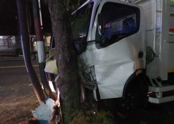 Truk koperasi di Tuban.