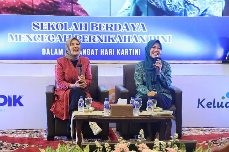 Ning Ghyta Sebut Pola Asuh Tentukan Pencegahan Pernikahan Dini di Jember 1 Pernikahan dini.