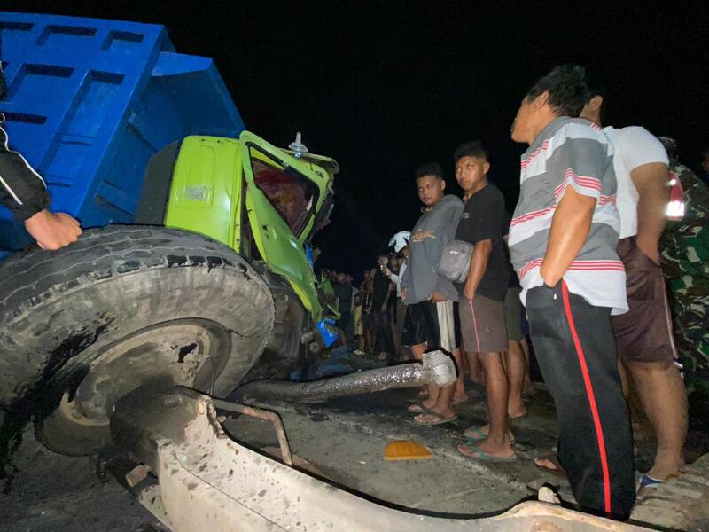 Pasca Kecelakaan KA Dhoho vs Truk di Blitar, Polisi Selidiki Unsur Dugaan Kelalaian 3 Laka KA Dhoho vs truk di Blitar.
