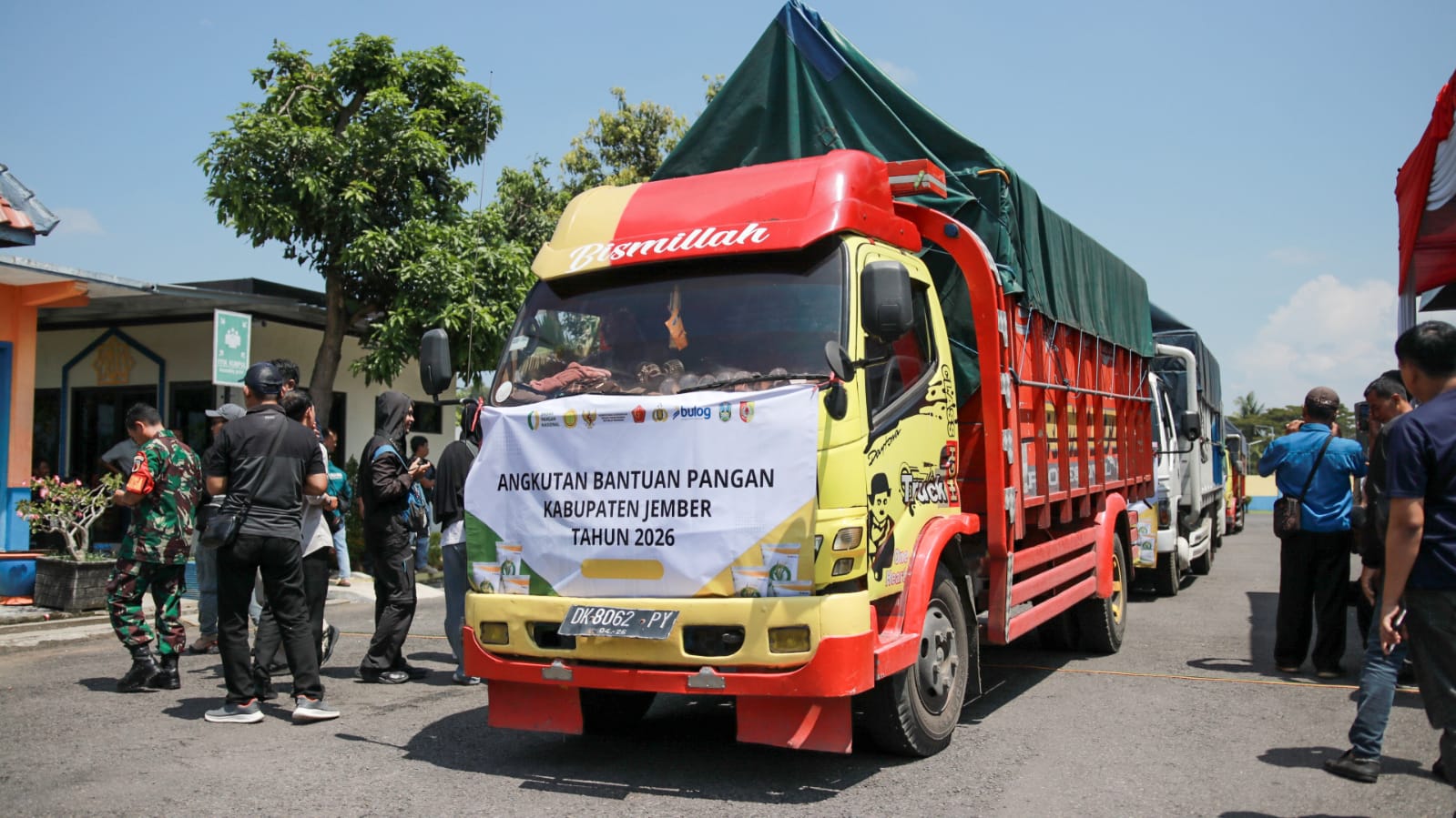 Jember Salurkan 8 Ribu Ton Beras, Penerima Bansos Terendah se-Jatim 2 Bansos