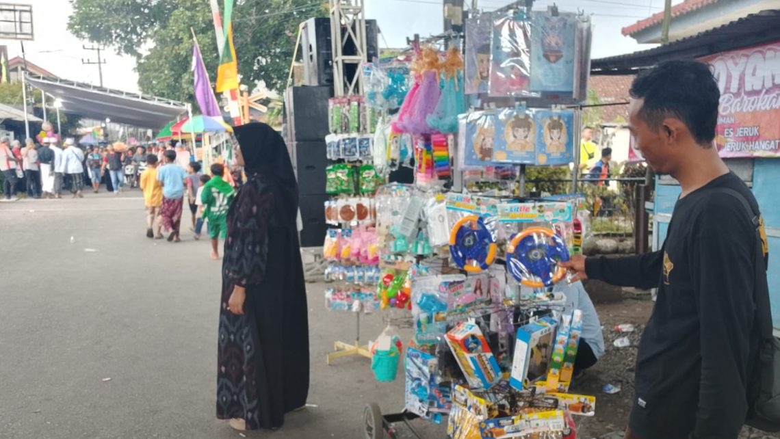 Haul Ke-50 Habib Sholeh Tanggul Dongkrak Ekonomi Warga, UMKM Banjir Pembeli 1 Habib Sholeh Tanggul