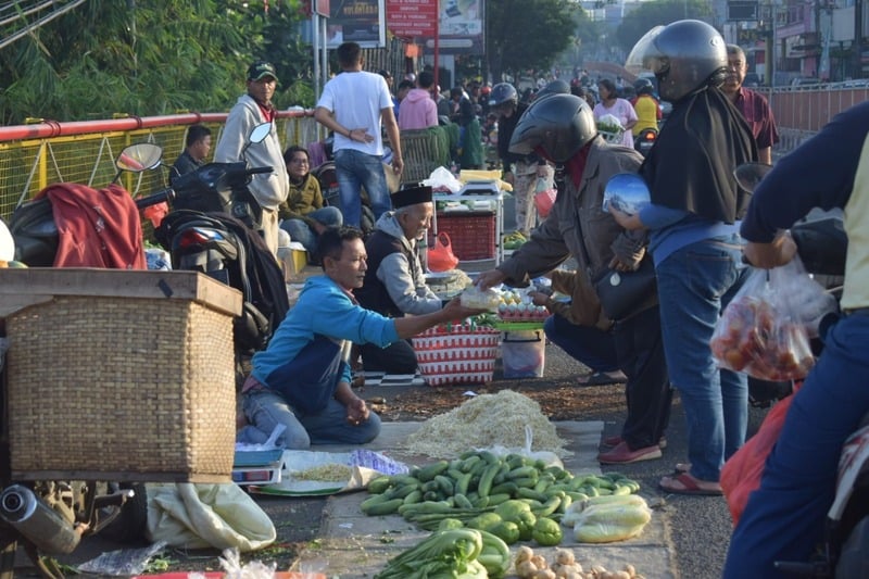 Puluhan PKL Nekat Jualan di Zona Terlarang Gladak Kembar Jember, Apa Solusi Pemkab? 1 Gladak Kembar.