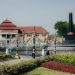 Alun-Alun Tugu Malang.