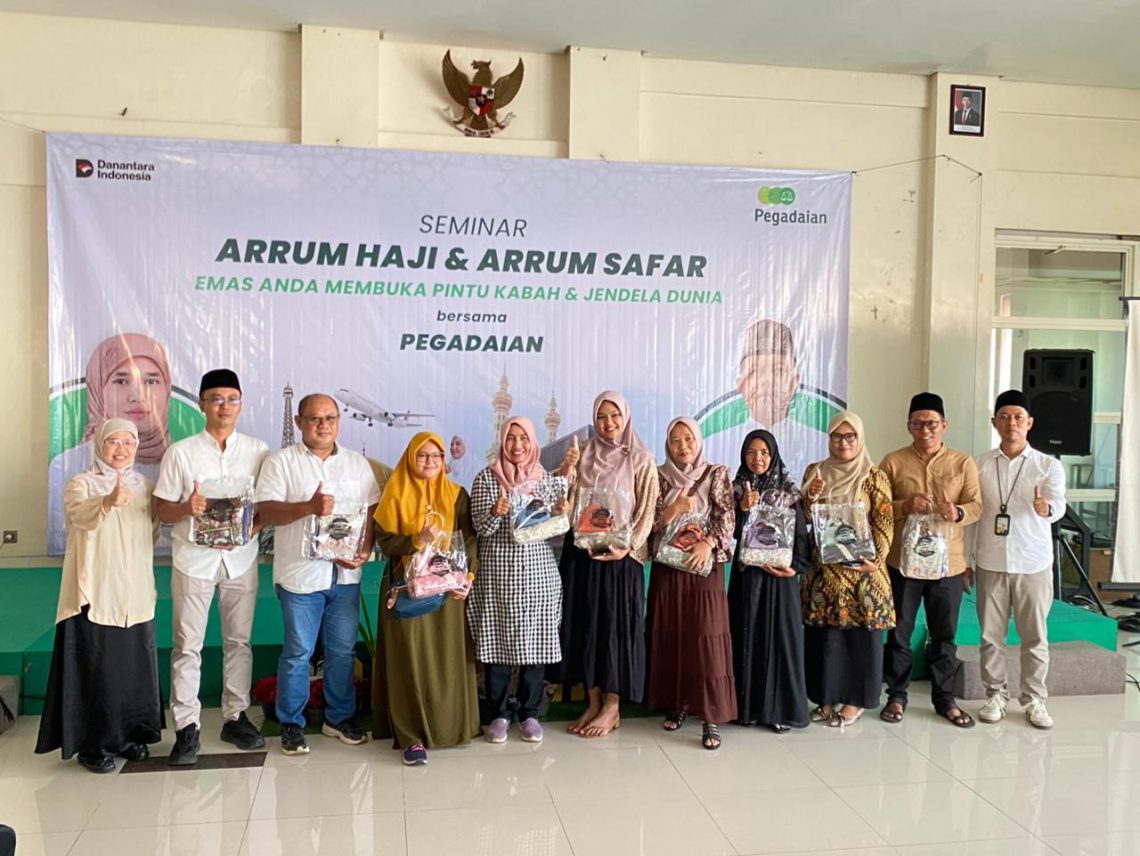 Kisah Inspiratif Pasangan Guru dan Pedagang di Blitar, Wujudkan Impian Haji Lewat Arrum Haji Pegadaian 1 Kisah Inspiratif Pasangan Guru dan Pedagang
