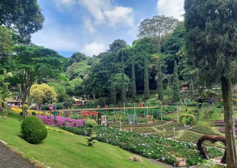 11 Wisata Long Weekend Jatim 2026 yang Wajib Masuk Bucket List, No 7 Viral TikTok 9 Wisata long weekend di Jatim terbaru.