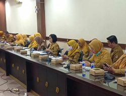 DPRD Bongkar Gaji Nakes Ratusan Ribu di Jember, Padahal Kerja Layani Pasien Tiap Hari 2 Gaji Nakes ratusan ribu