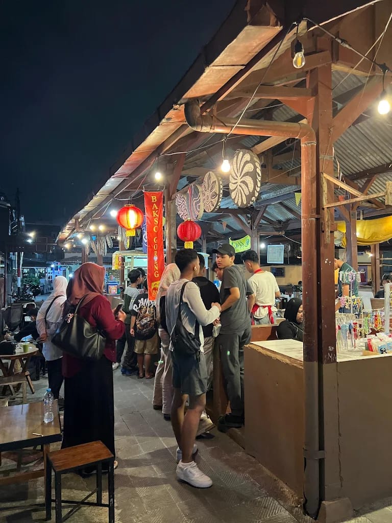 6 Spot Kayutangan Heritage Malang Unik, Tak Boleh Terlewat saat Singgah! 2 Spot di Kayutangan Heritage Malang.