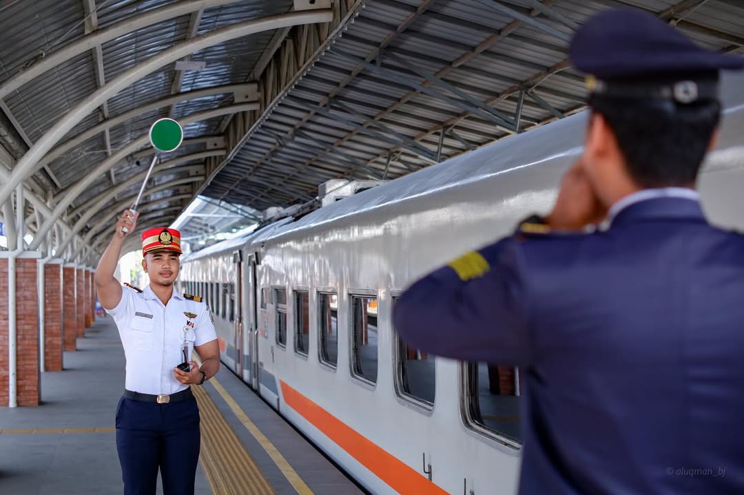 Kereta Favorit Malang Surabaya yang Rutenya Ramai Penumpang Tahun 2026 1 Surabaya