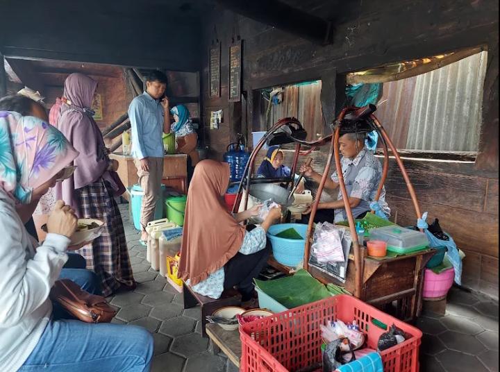 Kuliner Malang Soto Kambing Pak Thosim.