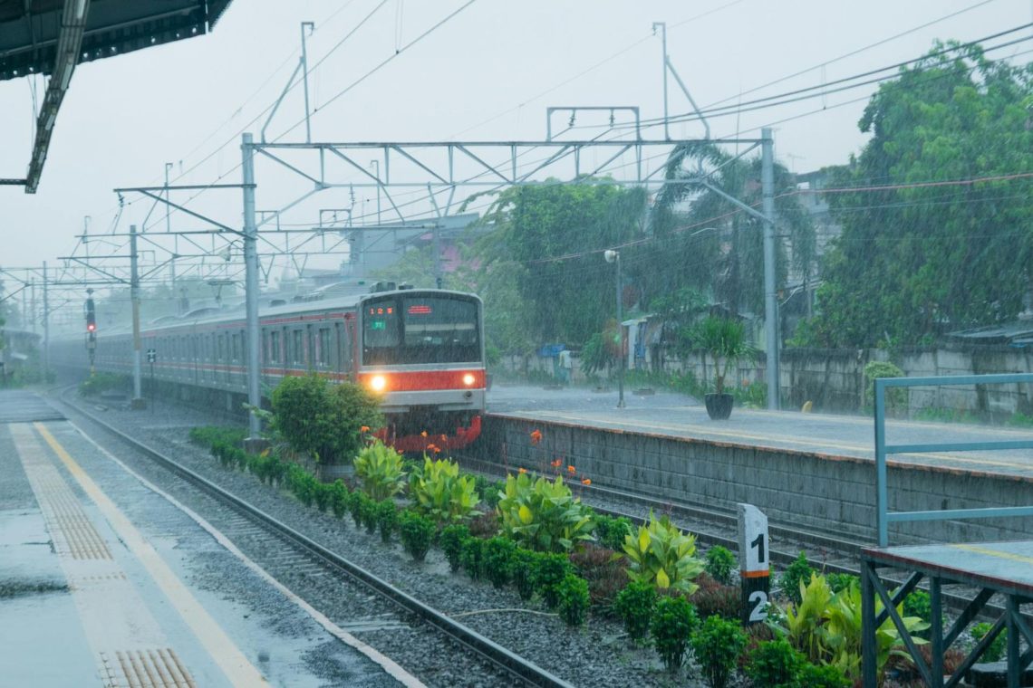 Langit Kabur dan Hujan Tersebar: Apakah Jatim Masih dalam Pancaroba? 1 Jatim