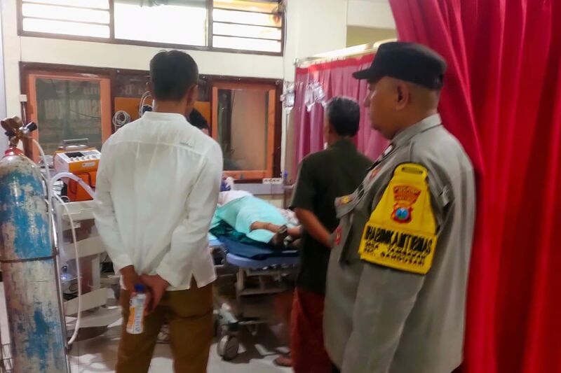 Update Kasus Ledakan Balon Udara di Blitar, Polisi Sebut Petasan Dipesan Korban via TikTok 1 Balon udara di Blitar.