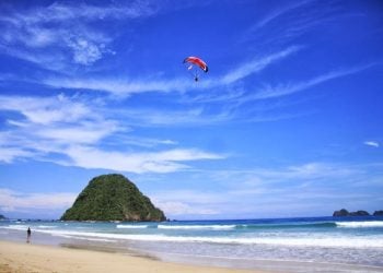 Pulau Merah Banyuwangi