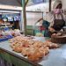 Minat Pembeli Lesu, Harga Ayam Potong di Pasar Kepanjen Malang Turun 8 Harga ayam potong.