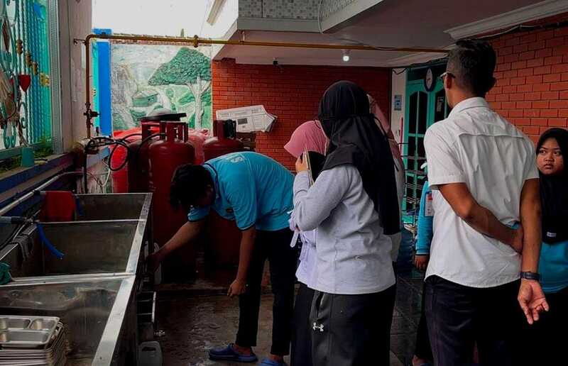8 SPPG di Pasuruan Dihentikan Sementara Akibat IPAL Bermasalah, BGN Tak Menoleransi Pencemaran Lingkungan 1 SPPG di Pasuruan.