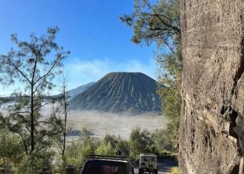 Update Harga Tiket Bromo 2026: Jam Sunrise Terbaik + Rute Tercepat 9 Harga tiket Bromo.
