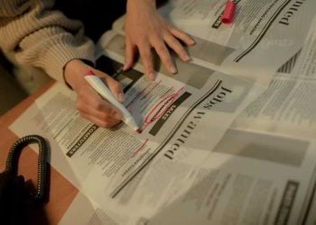 6 Lowongan Kerja Surabaya Terbaru: Gaji UMR + Fresh Graduate Bisa 5 Lowongan kerja Surabaya.
