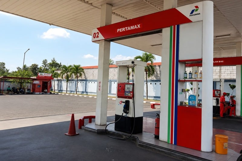 Harga Pertamax Melonjak hingga Rp16.250 Per Liter, Warga Jember Ketar-ketir Kebutuhan Pokok Ikut Naik 2 Harga Pertamax di Jember.