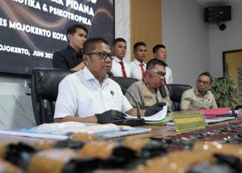Hukuman Mati Mengintai, Polisi Bongkar Peredaran Vape Narkoba di Mojokerto 8 Hukuman mati