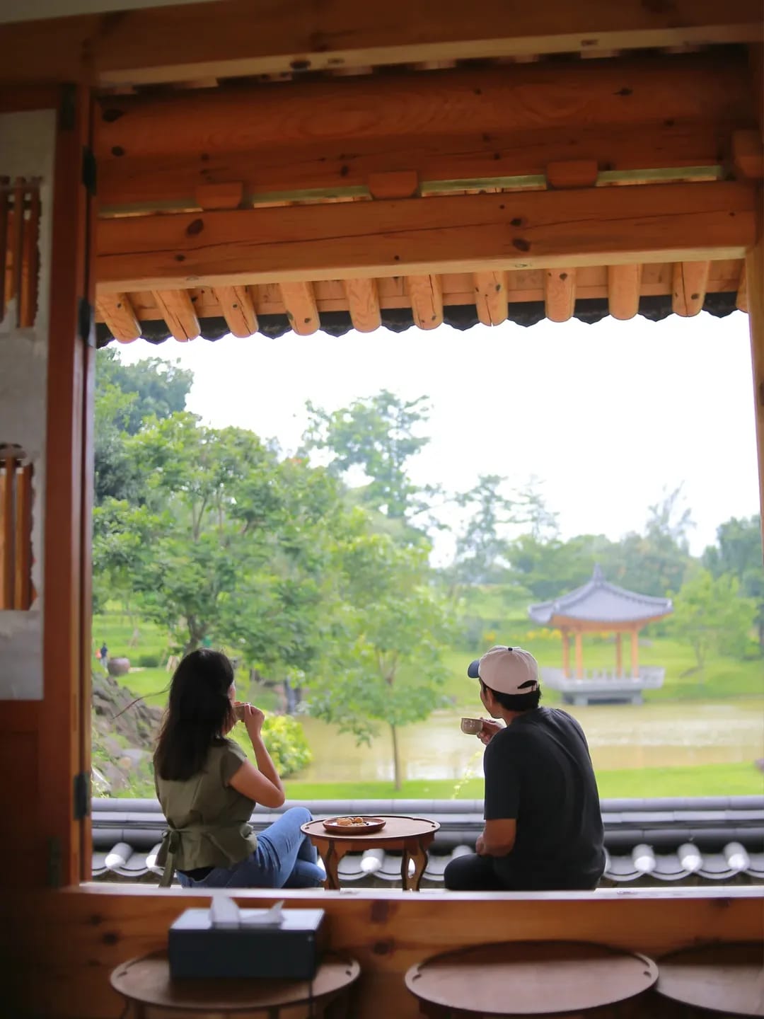 6 Spot Prewedding di Jatim yang Mirip Luar Negeri, Harga Terjangkau 4 Spot prewedding Jatim tahun 2026.