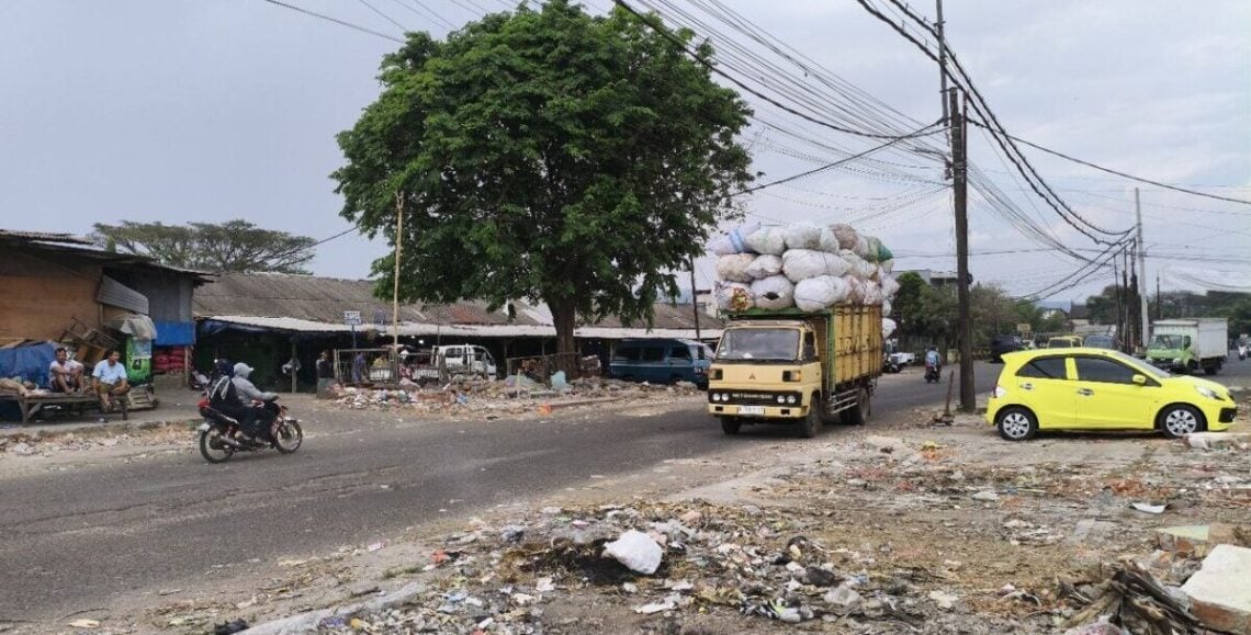 Pembangunan Pasar Gadang Malang Dinilai Lambat, Warga Khawatir Pedagang Kembali ke Pinggir Jalan 1 Pasar Gadang.
