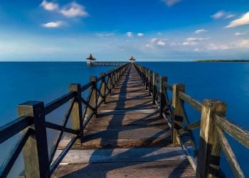 Keindahan Pantai Bentar Probolinggo yang Kian Populer, Ini Daya Tariknya! 8 Pantai Bentar Probolinggo